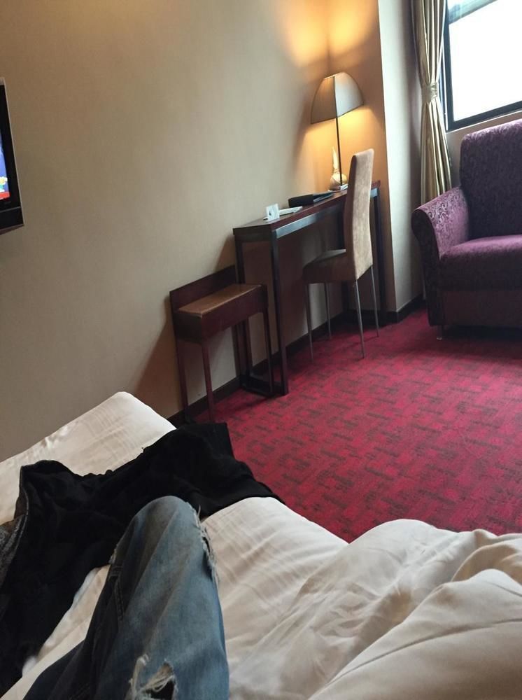 ג'אוצ'ינג Shanshui Fashion Hotel Paifang Park מראה חיצוני תמונה